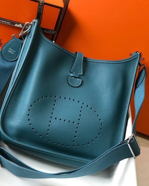 Replica Hermes H083435 Evelyne III 29 Shoulder Bag Silver Hardware Blue