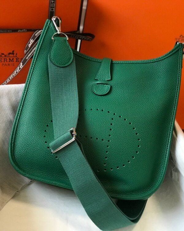 Replica Hermes H083435 Evelyne III 29 Shoulder Bag Silver Hardware Green