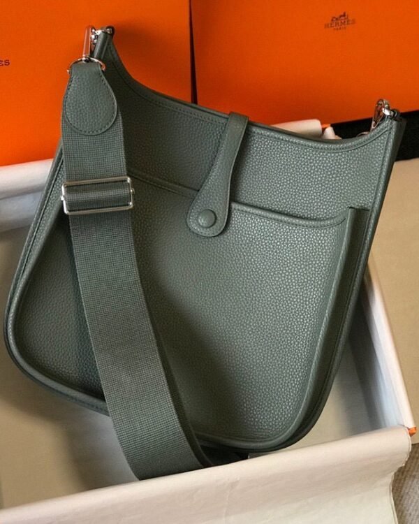 Replica Hermes H083435 Evelyne III 29 Shoulder Bag Silver Hardware Dark Green