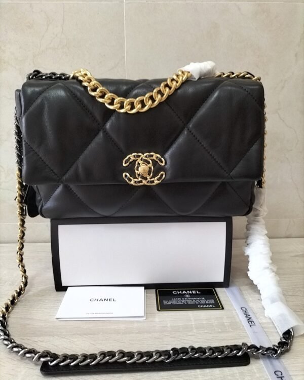 CHANEL