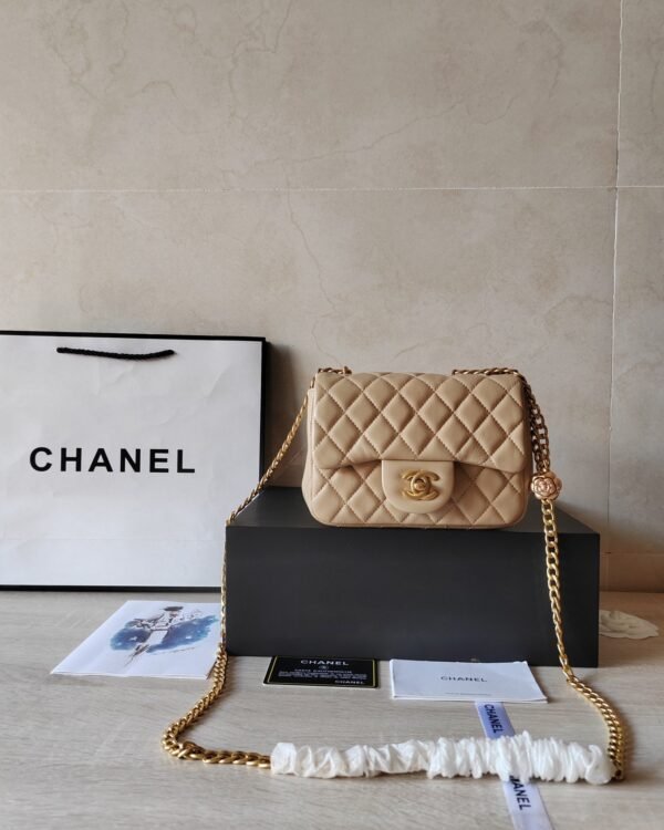 CHANEL